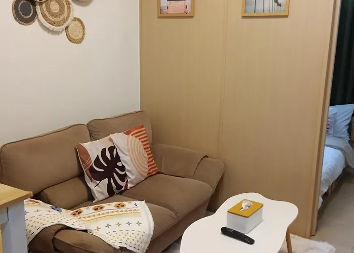 Trees Residences One Bedroom T10308 * Manila